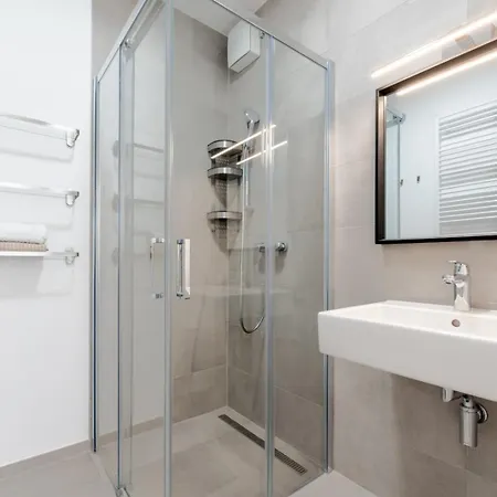 Bytovy Dom Bory Pressburg